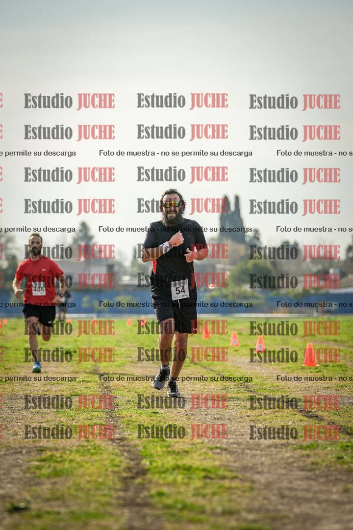 Fotos de la llegada del cross de 6000mts - Running Teams