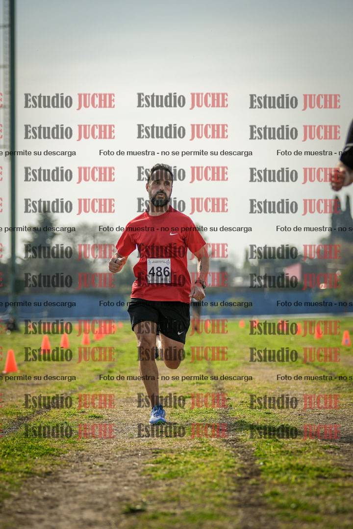 Fotos de la llegada del cross de 6000mts - Running Teams