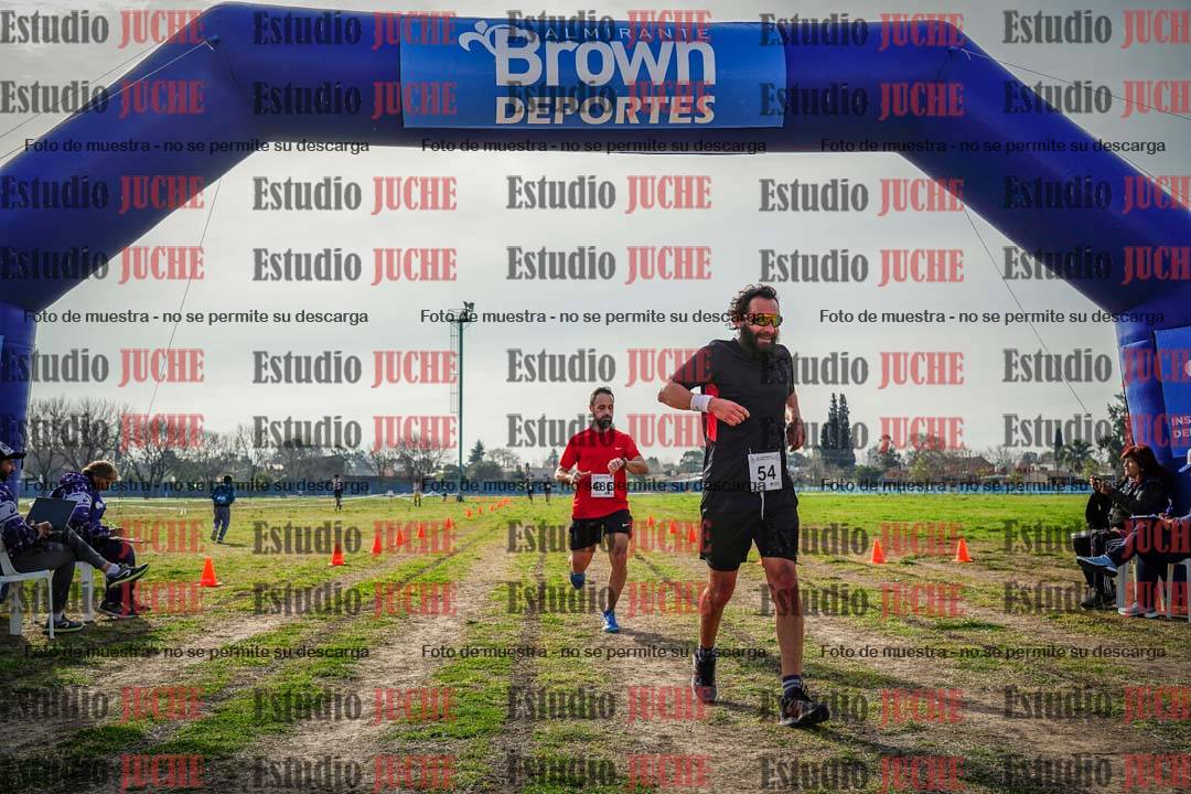 Fotos de la llegada del cross de 6000mts - Running Teams