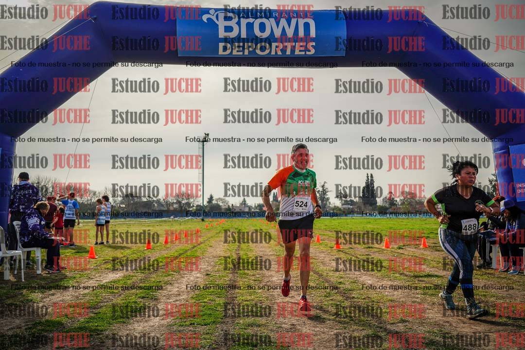 Fotos de la llegada del cross de 6000mts - Running Teams