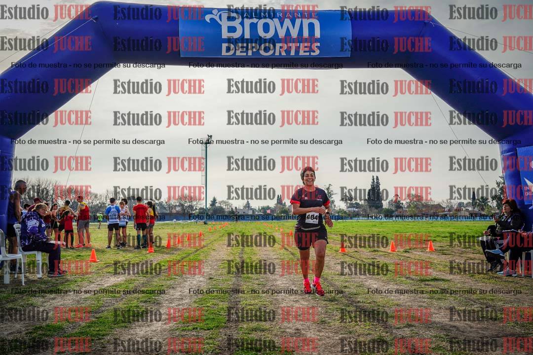 Fotos de la llegada del cross de 6000mts - Running Teams