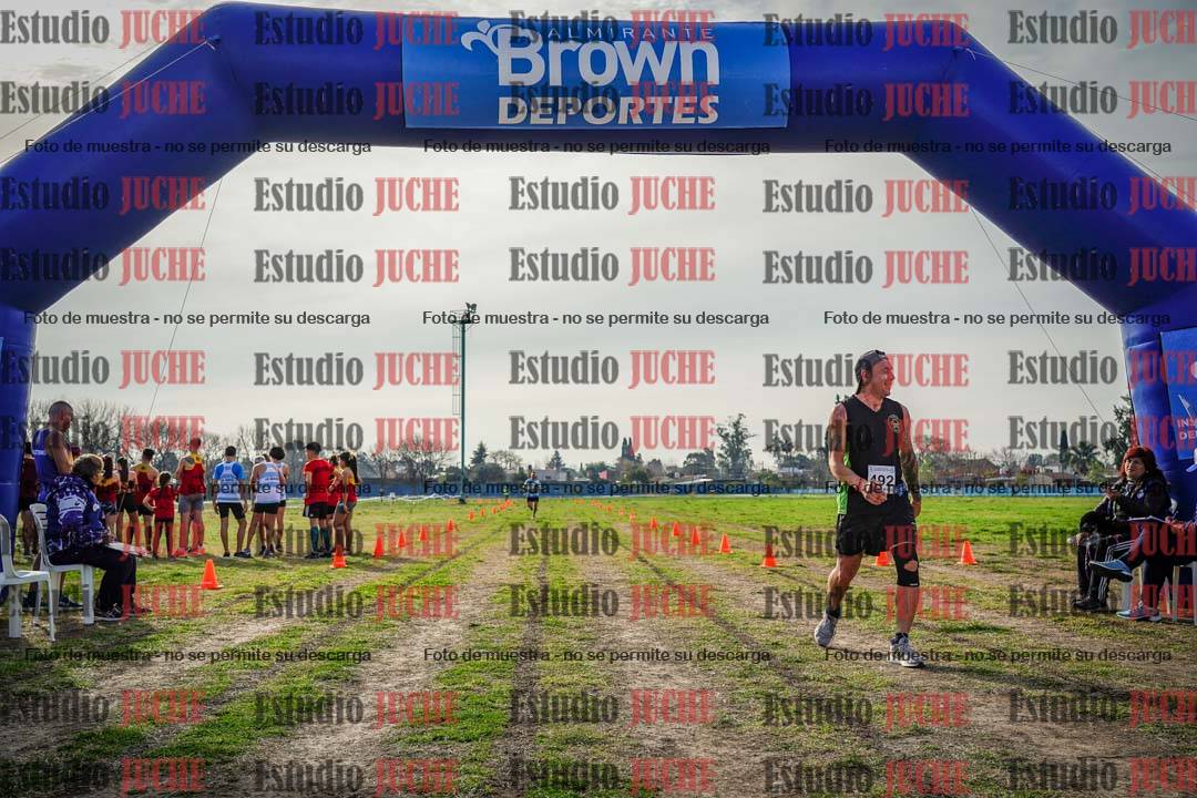 Fotos de la llegada del cross de 6000mts - Running Teams