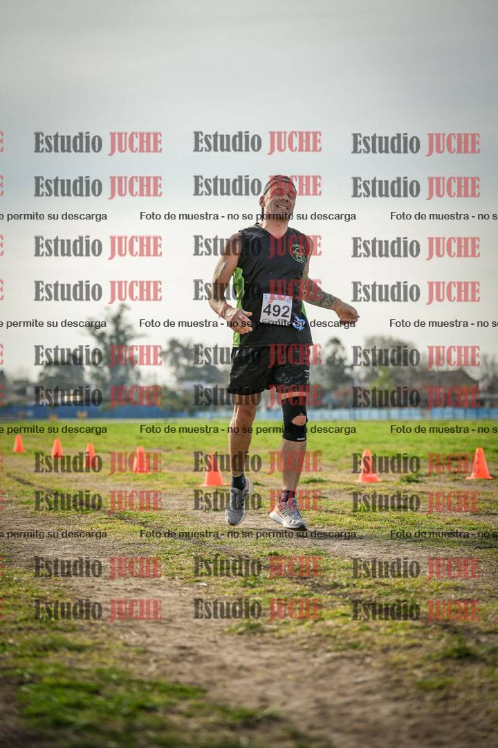 Fotos de la llegada del cross de 6000mts - Running Teams