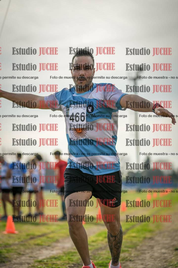 Fotos de la llegada del cross de 6000mts - Running Teams