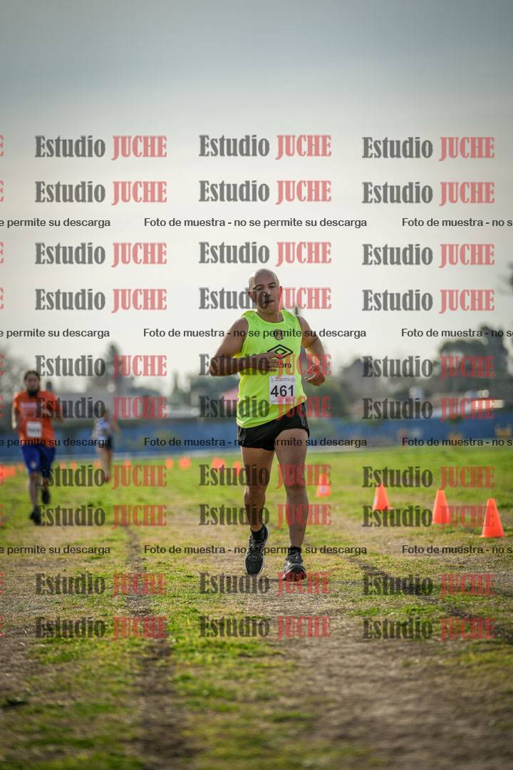 Fotos de la llegada del cross de 6000mts - Running Teams