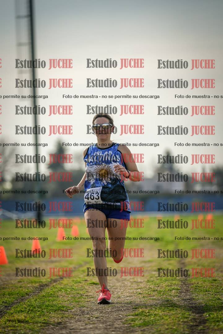 Fotos de la llegada del cross de 6000mts - Running Teams