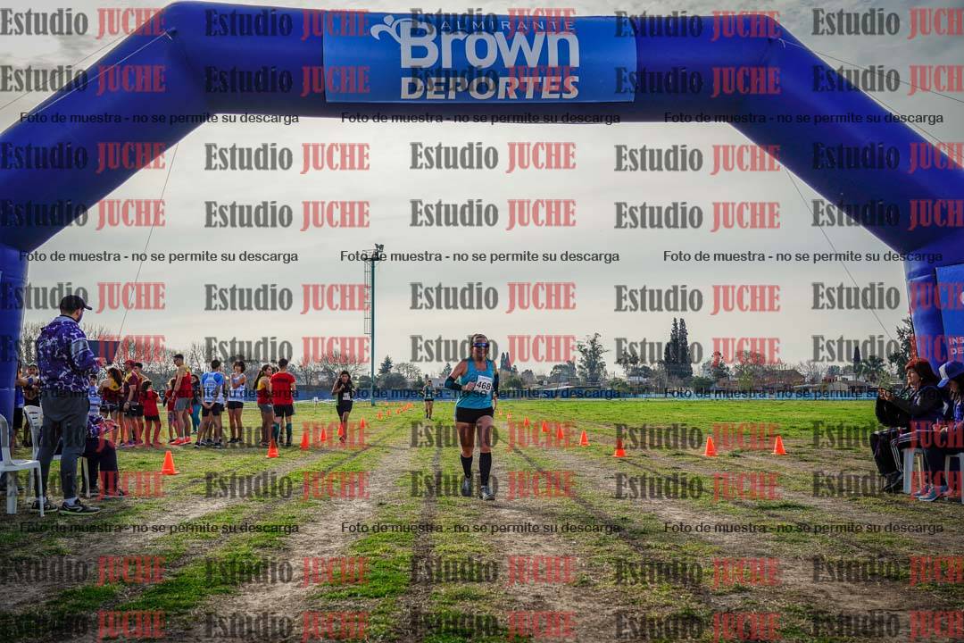 Fotos de la llegada del cross de 6000mts - Running Teams