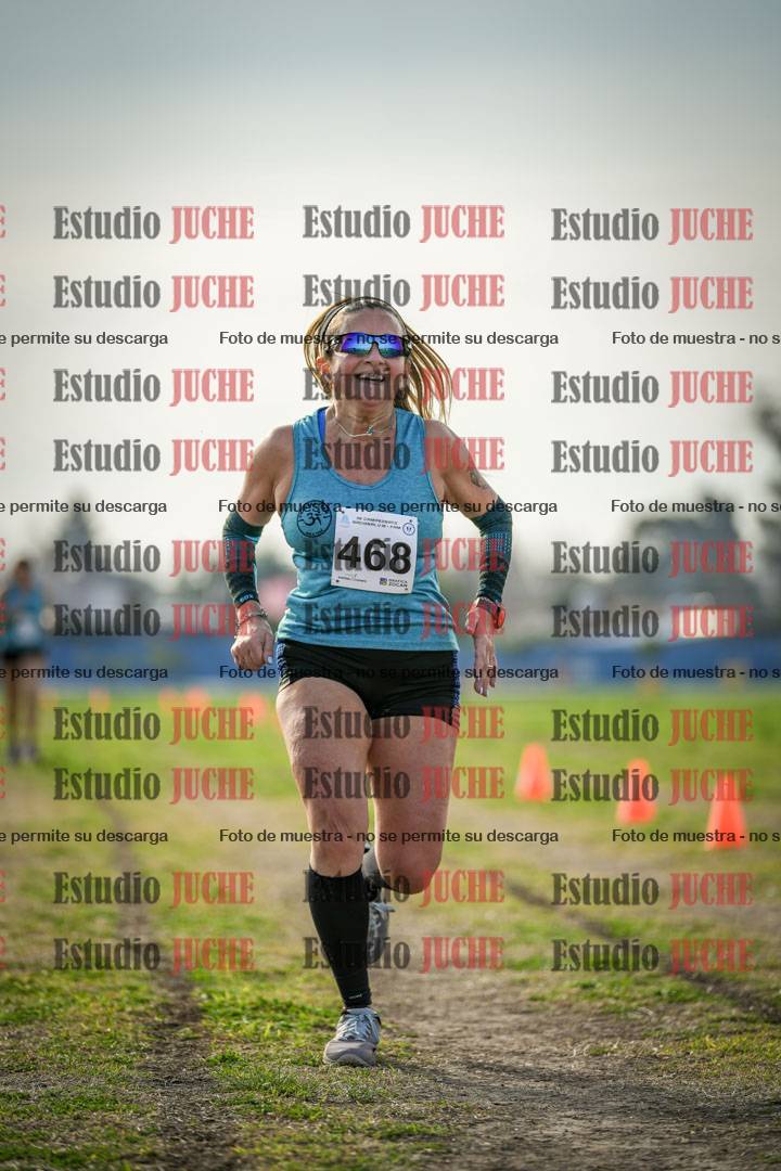 Fotos de la llegada del cross de 6000mts - Running Teams