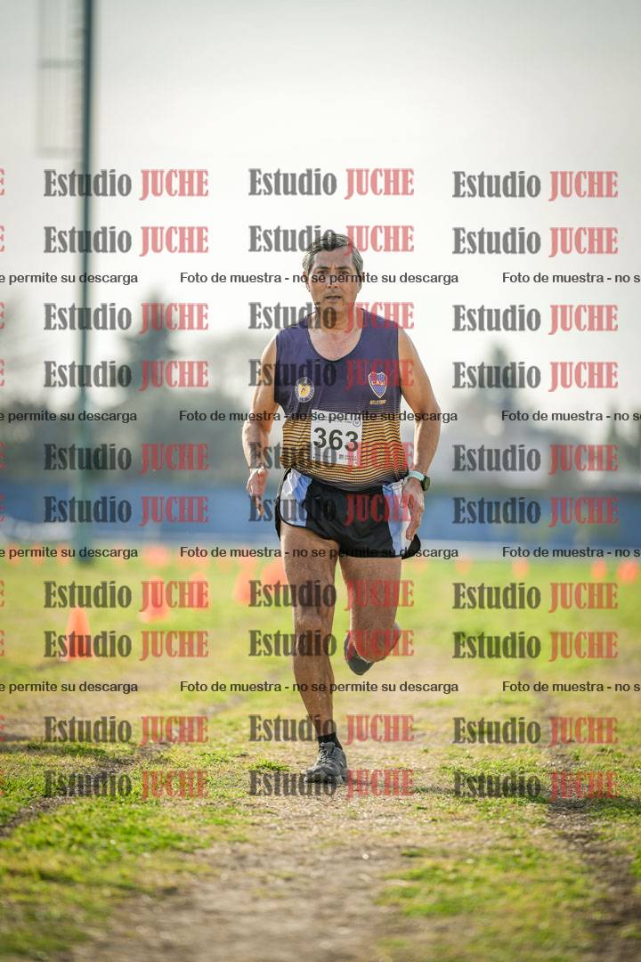 Fotos de la llegada del cross de 6000mts - Running Teams