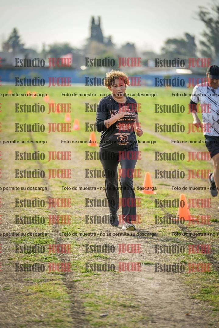 Fotos de la llegada del cross de 6000mts - Running Teams