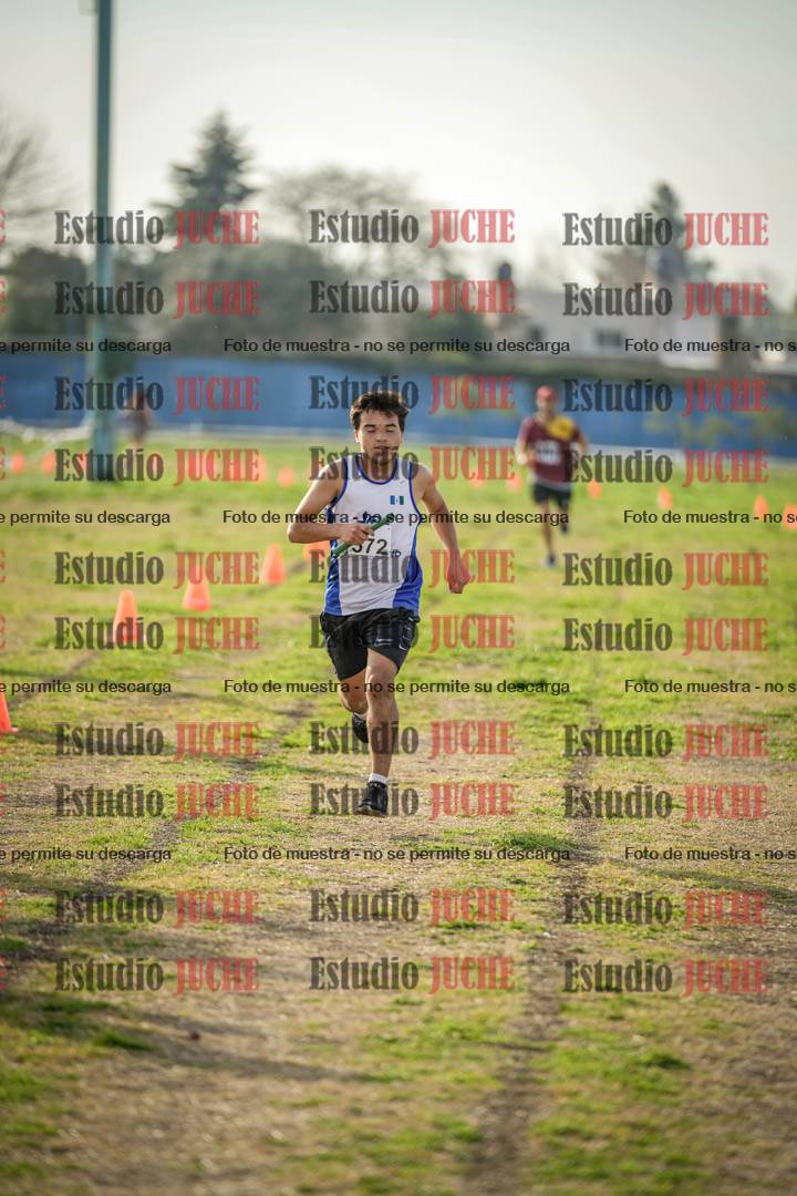 Fotos de la llegada de las postas 4 x 1000 m mixtas