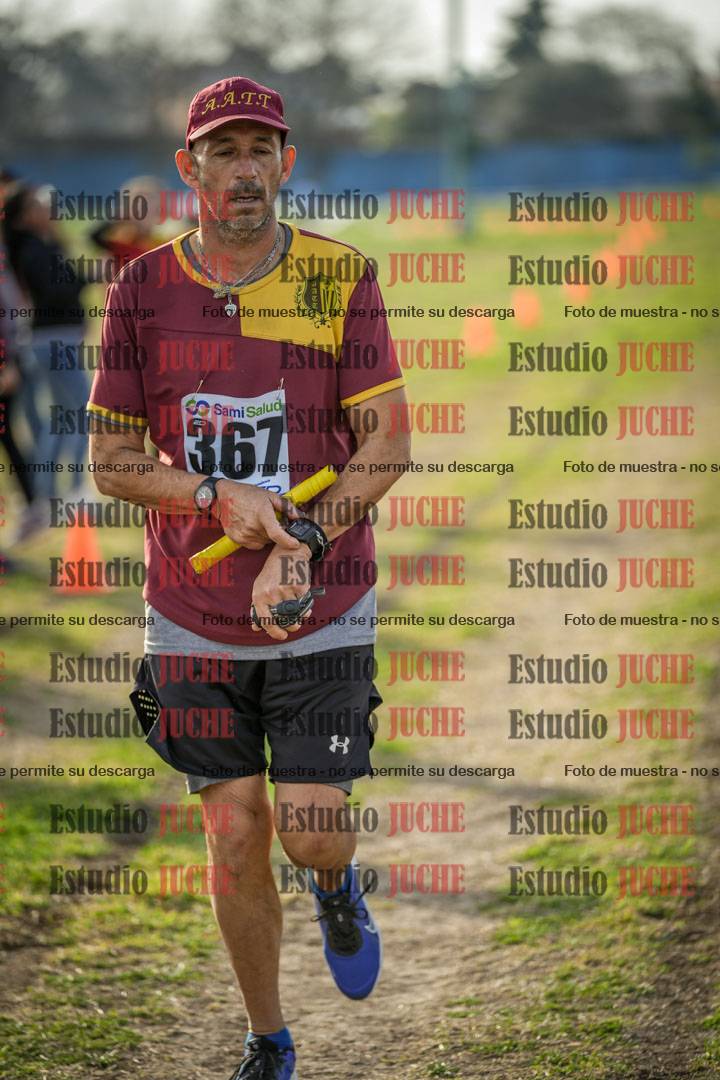 Fotos de la llegada de las postas 4 x 1000 m mixtas