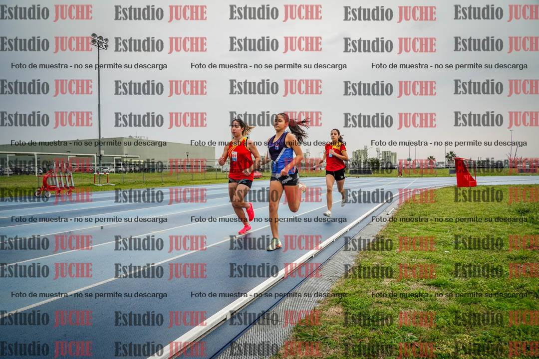 Fotos de los 600 m llanos de mujeres - U16