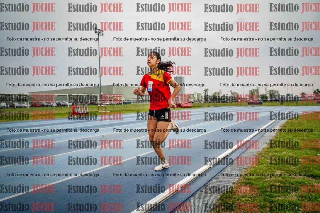 Fotos de los 600 m llanos de mujeres - U16