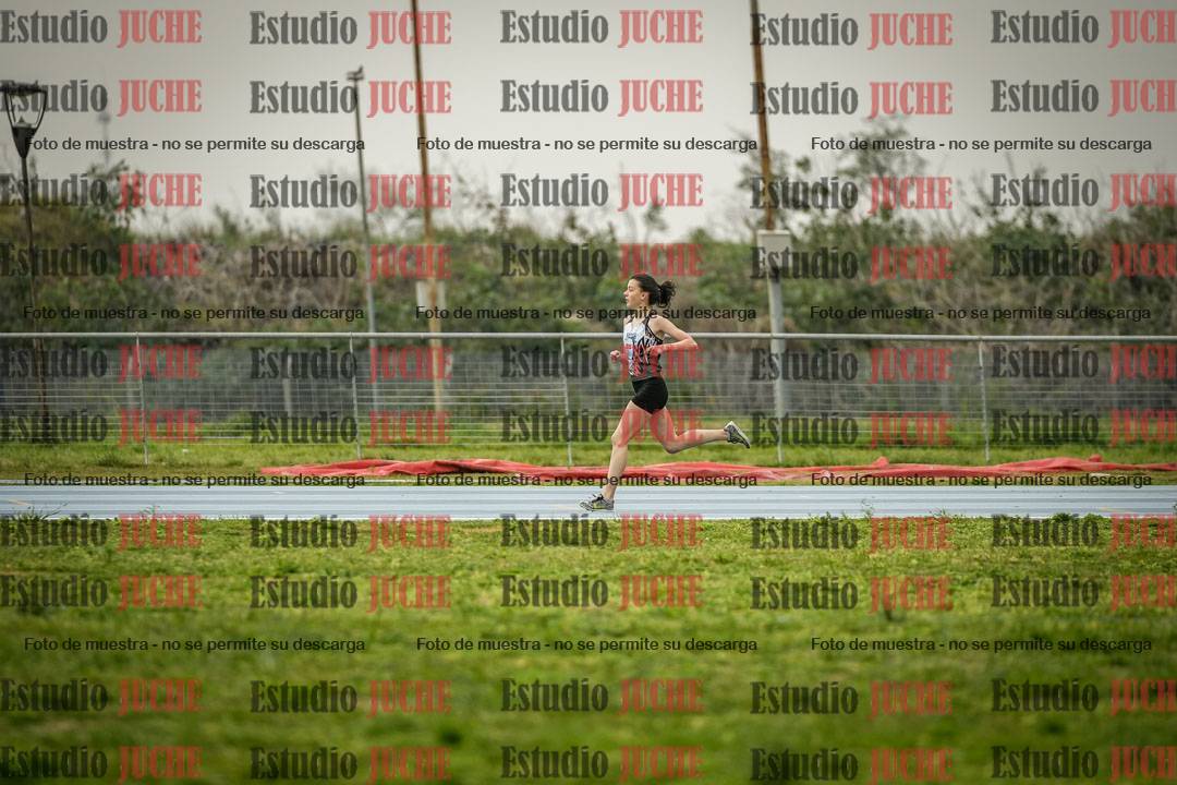 Fotos de los 600 m llanos de mujeres - U16