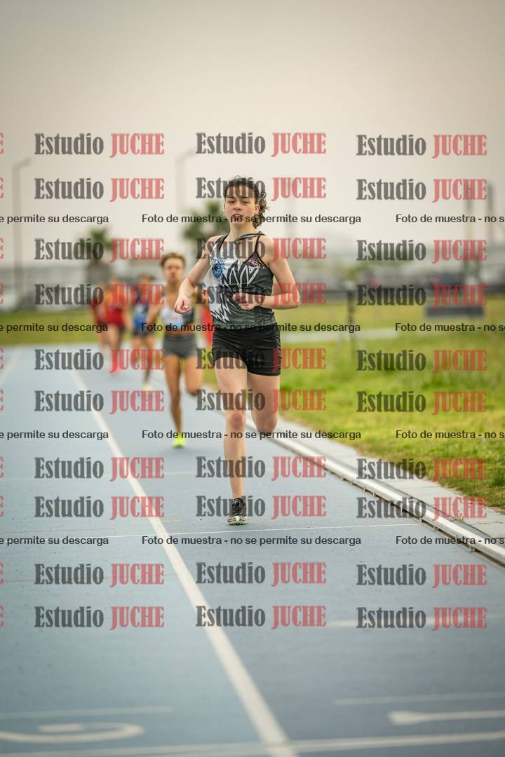 Fotos de los 600 m llanos de mujeres - U16