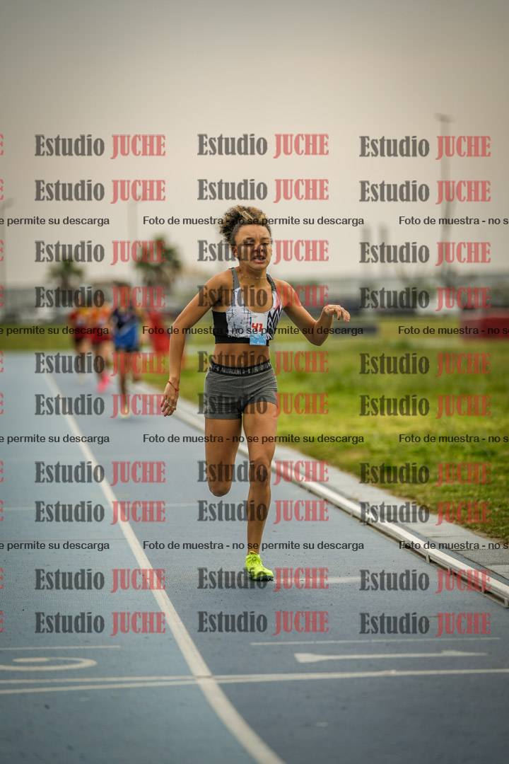 Fotos de los 600 m llanos de mujeres - U16