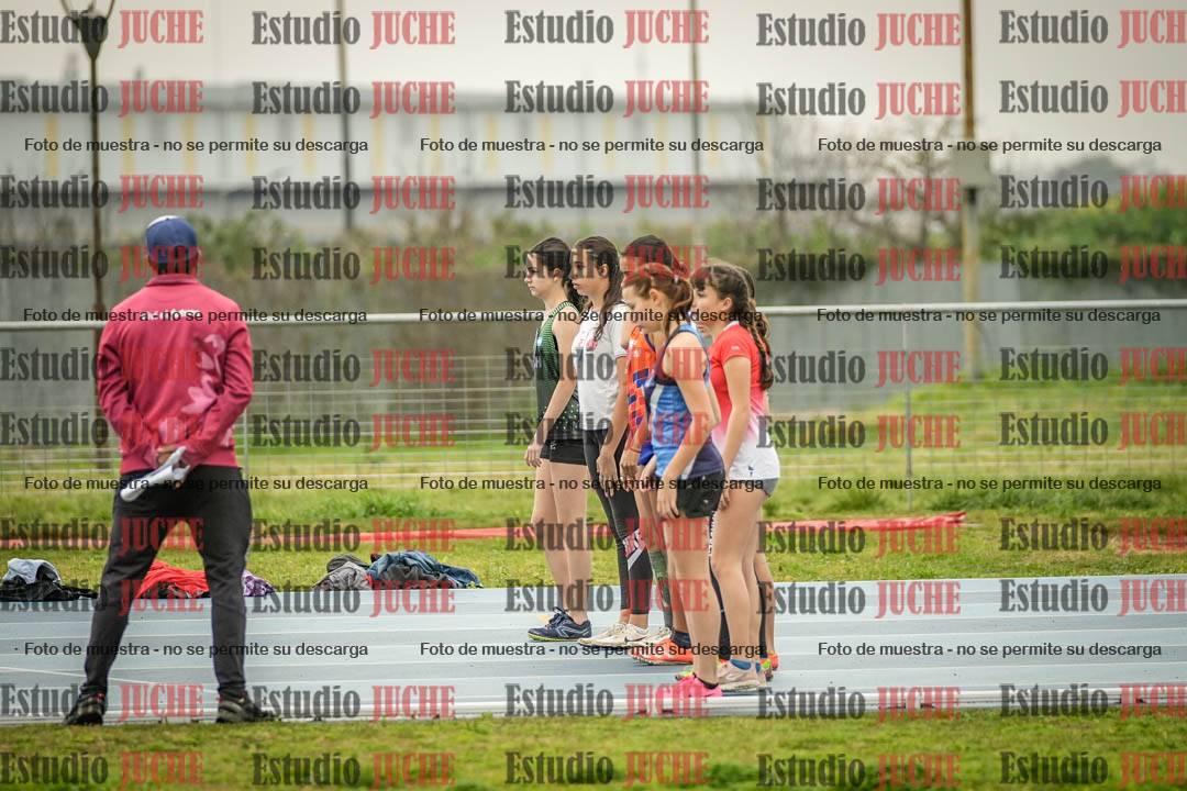 Fotos de los 600 m llanos de mujeres - U16