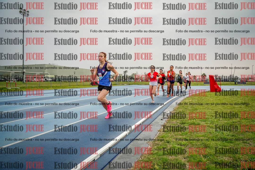 Fotos de los 600 m llanos de mujeres - U16