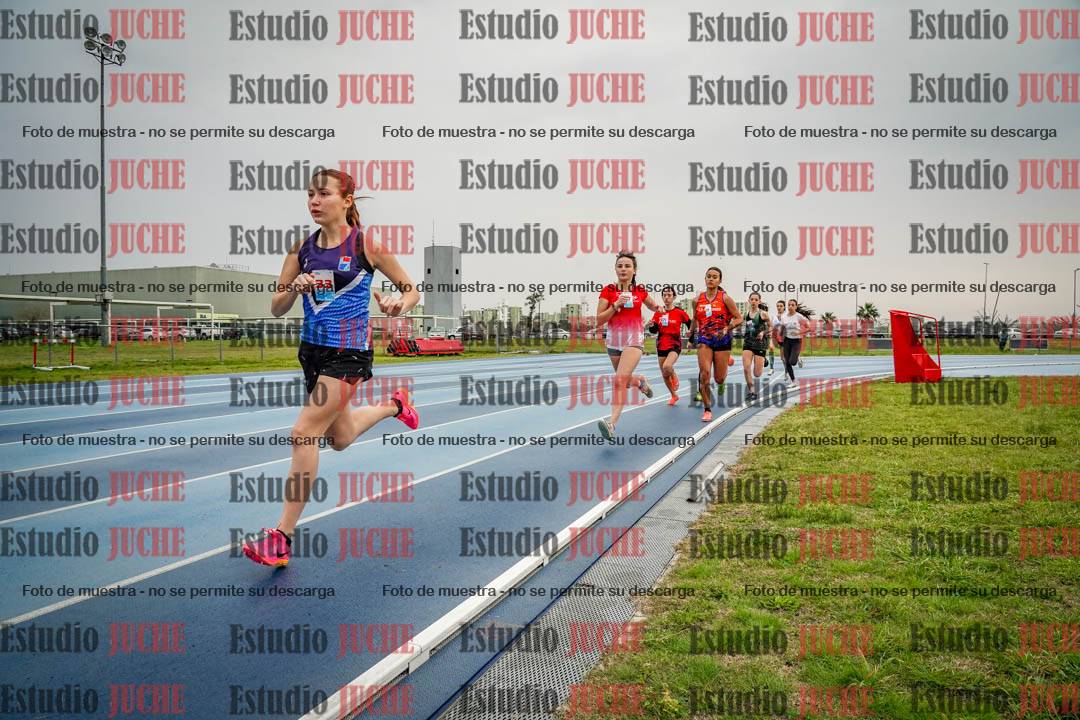 Fotos de los 600 m llanos de mujeres - U16