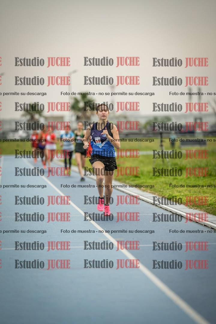 Fotos de los 600 m llanos de mujeres - U16