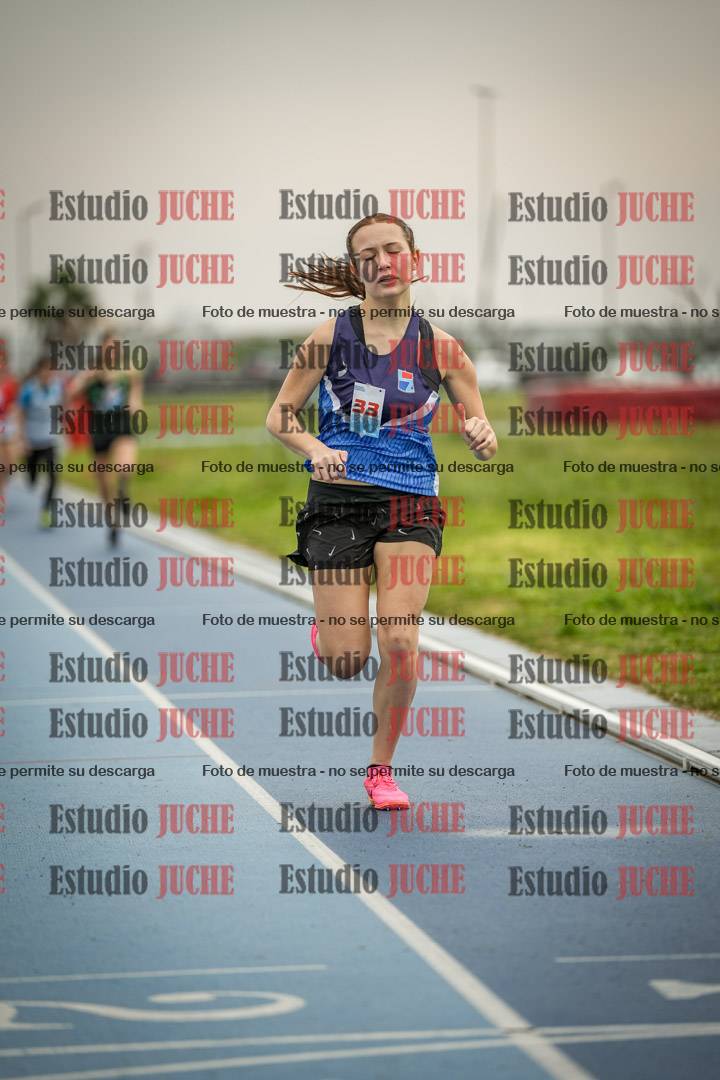 Fotos de los 600 m llanos de mujeres - U16