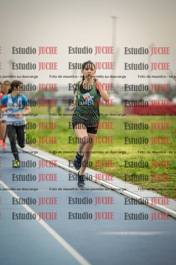 Fotos de los 600 m llanos de mujeres - U16