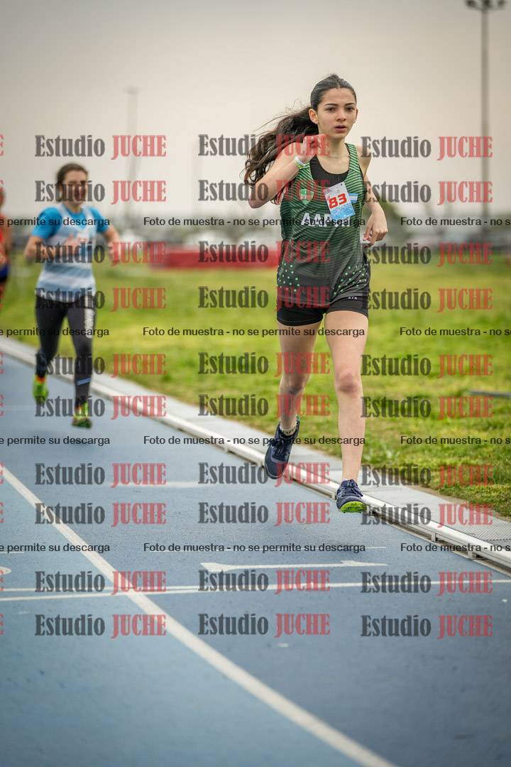 Fotos de los 600 m llanos de mujeres - U16