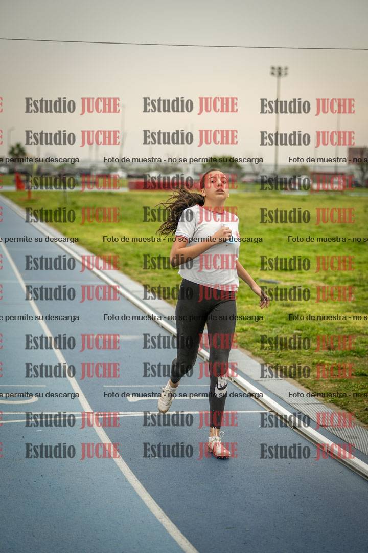 Fotos de los 600 m llanos de mujeres - U16