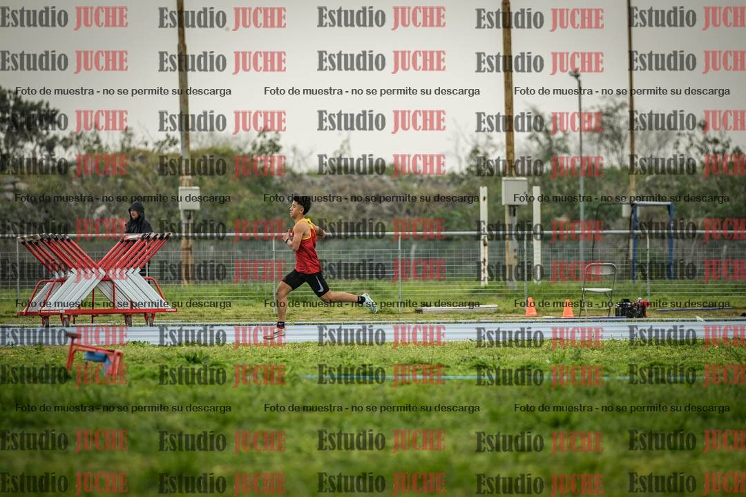 Fotos de los 600 m llanos de varones - U16