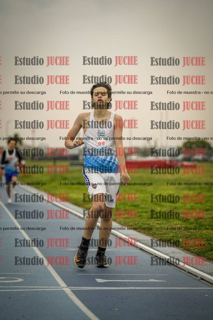 Fotos de los 600 m llanos de varones - U16