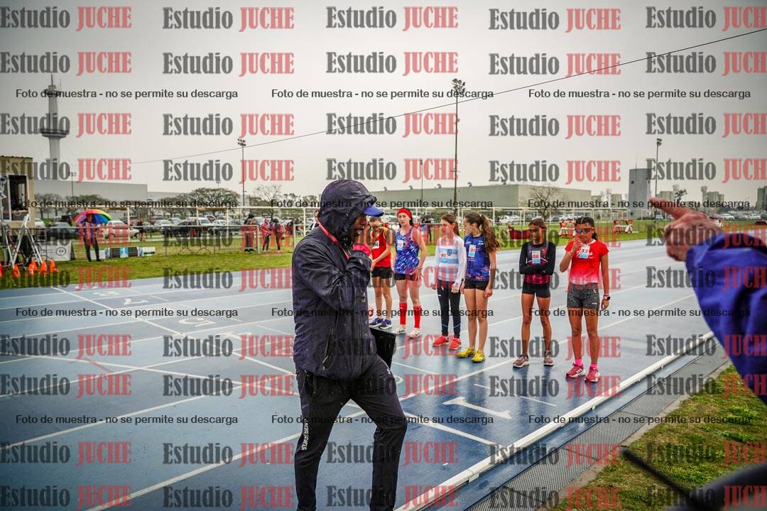 Fotos de los 1200 m llanos de mujeres - U14