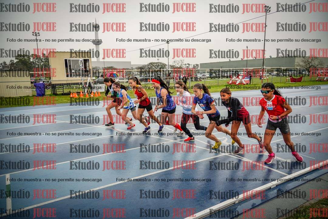 Fotos de los 1200 m llanos de mujeres - U14