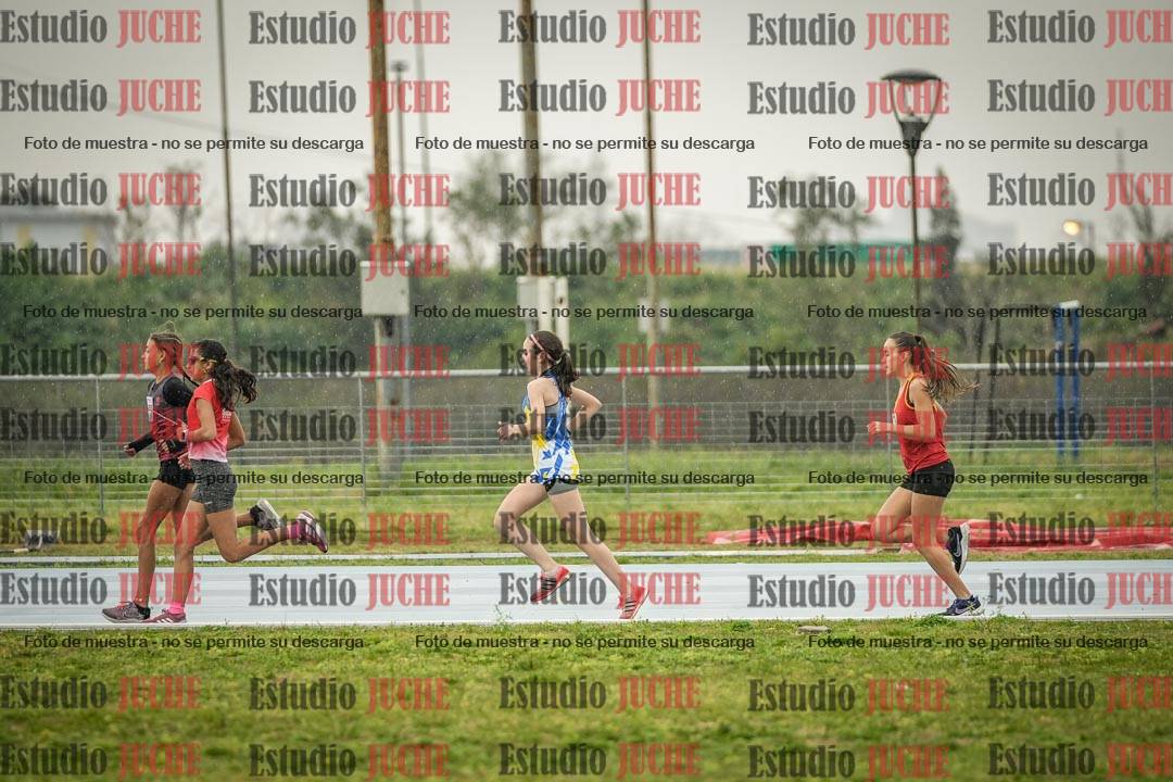 Fotos de los 1200 m llanos de mujeres - U14
