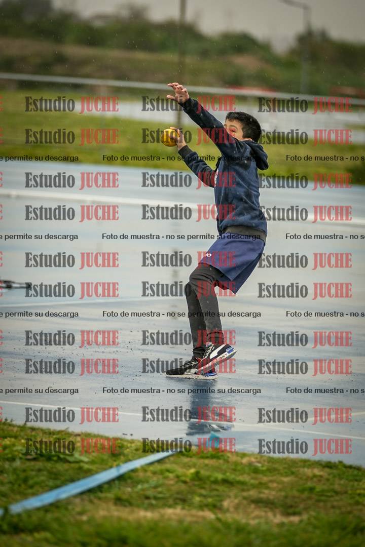 Fotos del lanzamiento de pelotita de varones - U12