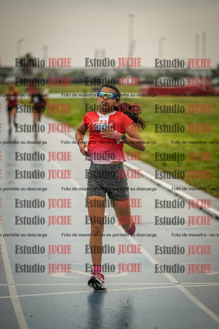 Fotos de los 1200 m llanos de mujeres - U14
