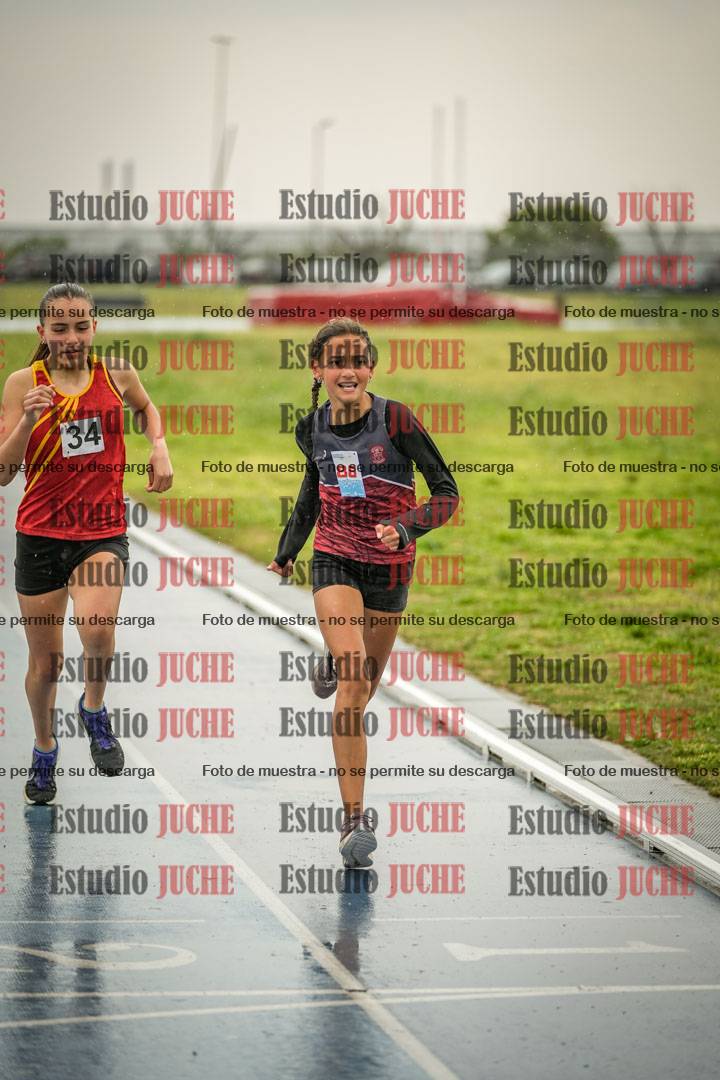 Fotos de los 1200 m llanos de mujeres - U14