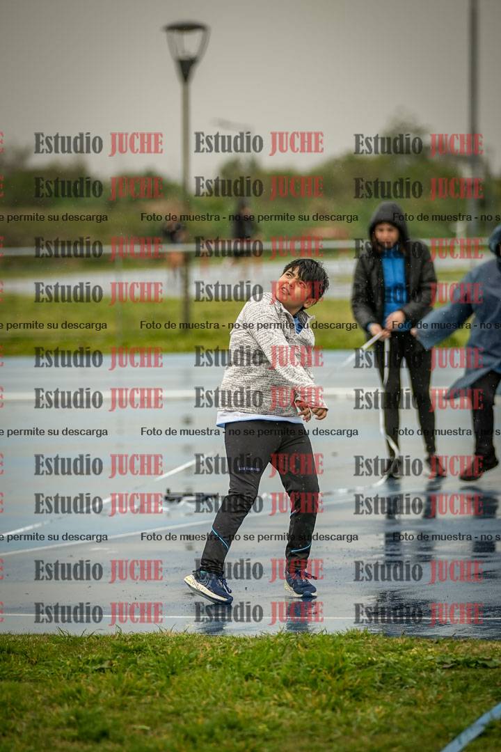 Fotos del lanzamiento de pelotita de varones - U12