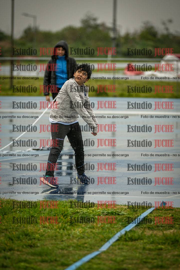 Fotos del lanzamiento de pelotita de varones - U12
