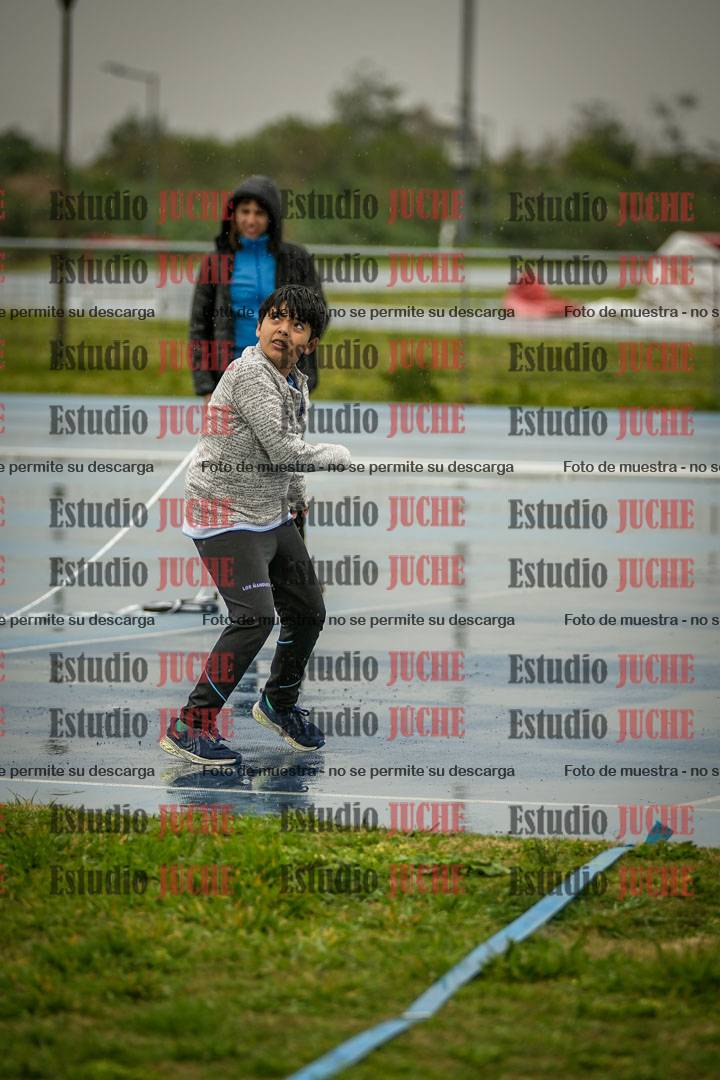 Fotos del lanzamiento de pelotita de varones - U12