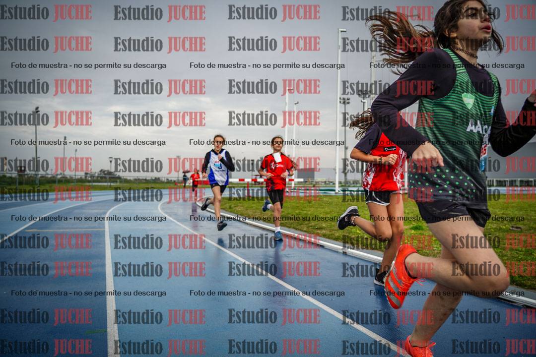 Fotos de los 1000 m llanos de mujeres - U12