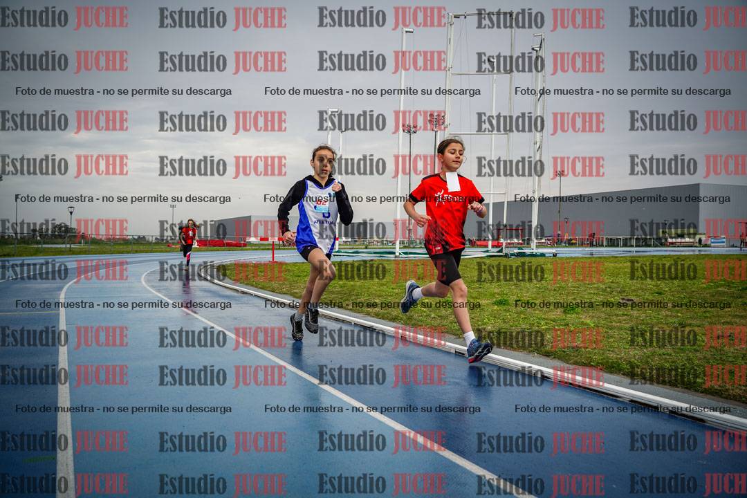 Fotos de los 1000 m llanos de mujeres - U12