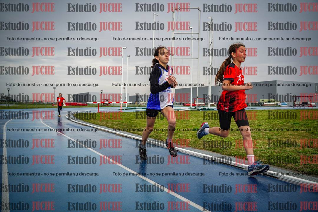 Fotos de los 1000 m llanos de mujeres - U12