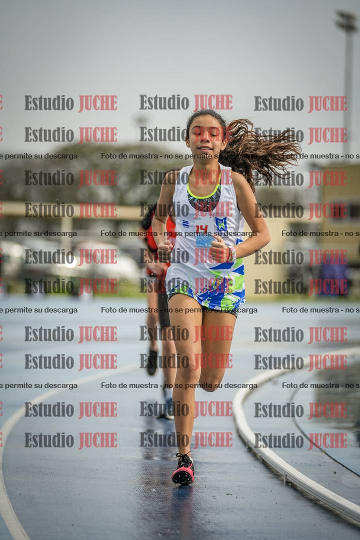 Fotos de los 1000 m llanos de mujeres - U12