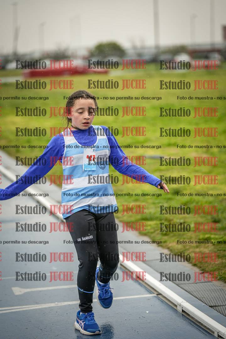 Fotos de los 1000 m llanos de mujeres - U12