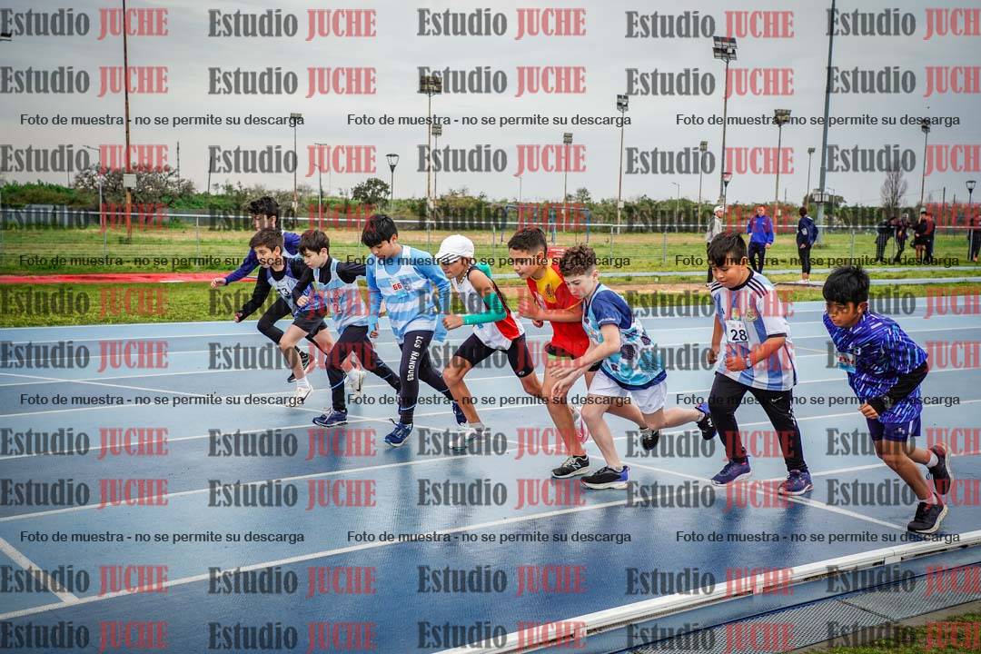 Fotos de los 1000 m llanos de varones - U12