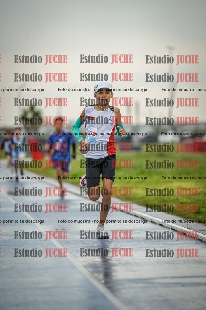 Fotos de los 1000 m llanos de varones - U12