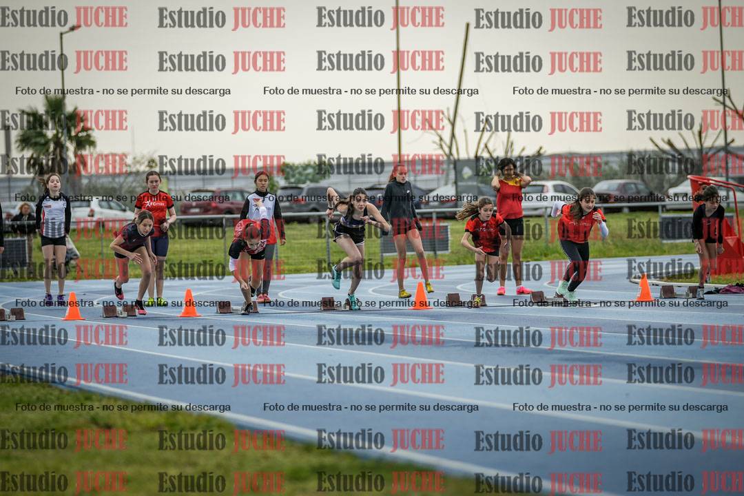 Fotos de los 80 m llanos de mujeres
