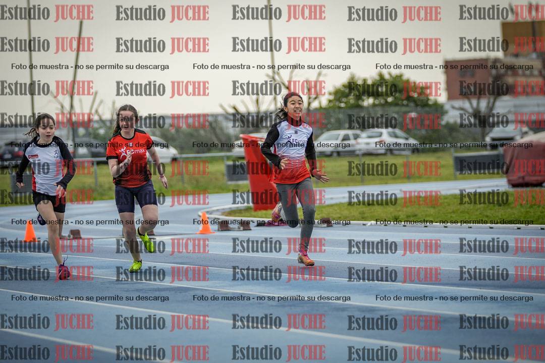 Fotos de los 80 m llanos de mujeres