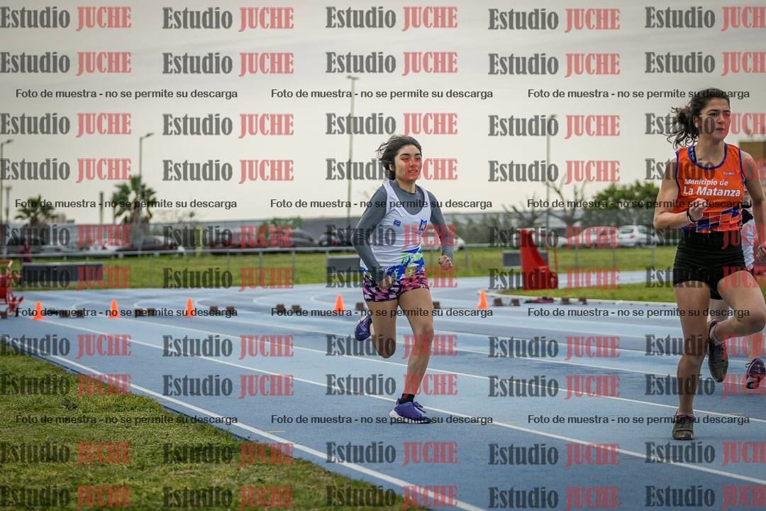 Fotos de los 80 m llanos de mujeres